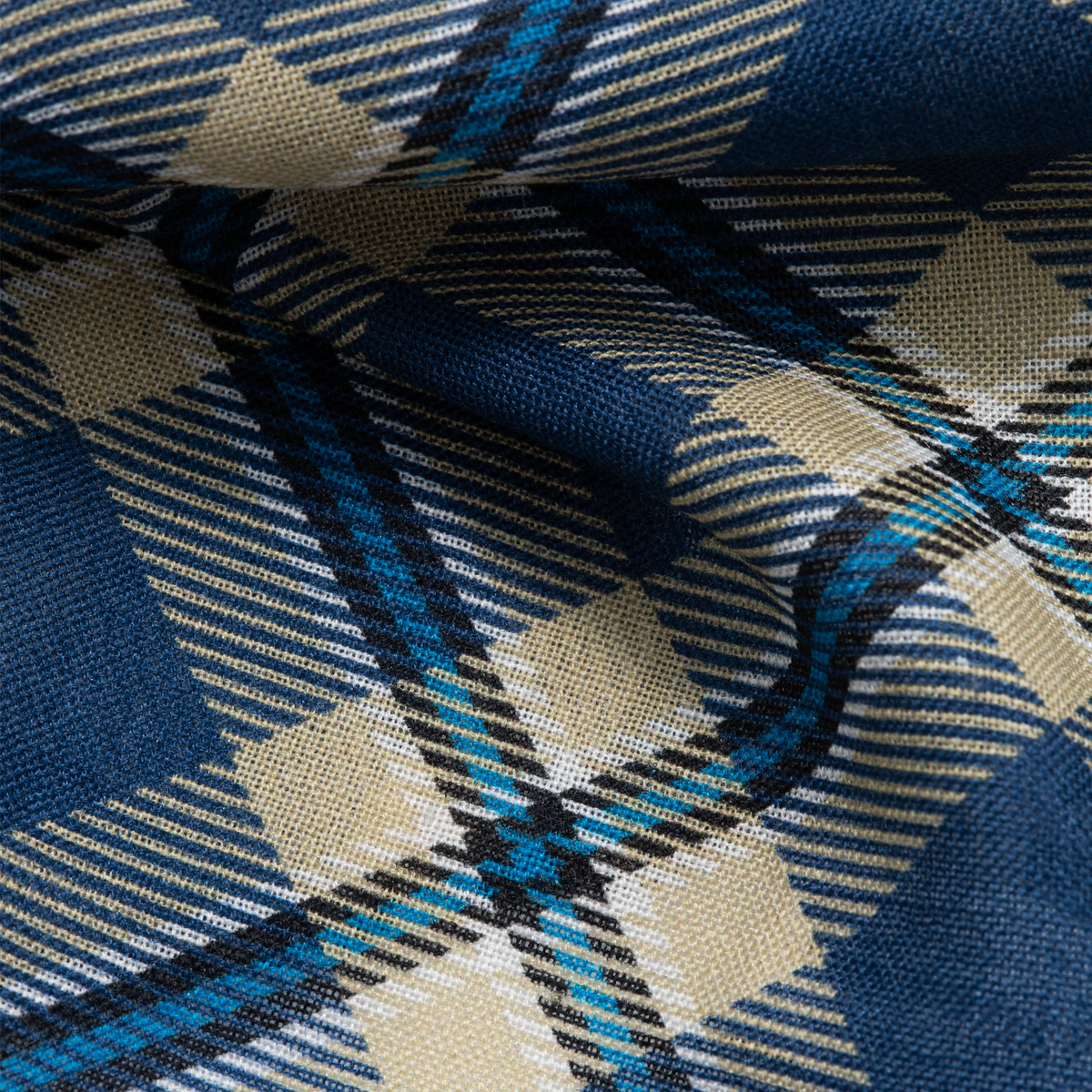 Akron Pocket Square – Timeless Tartans