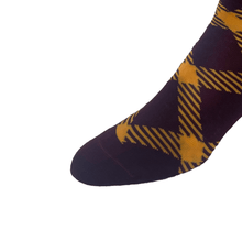 Load image into Gallery viewer, Loyola Chicago Socks