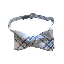 Load image into Gallery viewer, Columbia Bow Tie - Silk Self-Tie - Bowtie