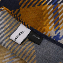 Load image into Gallery viewer, Florida International Fashion Scarf - Straight Scarf