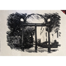Load image into Gallery viewer, Georgia Iconic Image ’Arch’ Blanket - Iconic Image Blanket