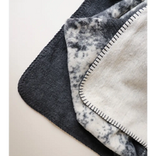 Load image into Gallery viewer, Georgia Iconic Image ’Arch’ Blanket - Iconic Image Blanket