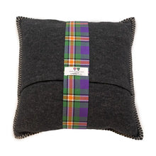 Load image into Gallery viewer, Hobart and William Smith Pillow Cover - Pillow Cover