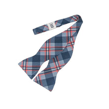 Load image into Gallery viewer, Howard Bow Tie - Silk Self-Tie - Bowtie