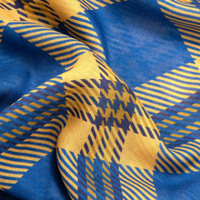 Load image into Gallery viewer, Pitt Pocket Square - Silk - Pocket Square